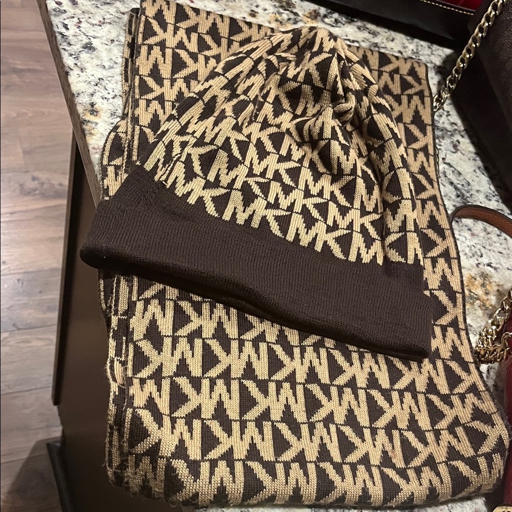 Michael Kors Brown and Tan Logo Beanie and Scarf Set